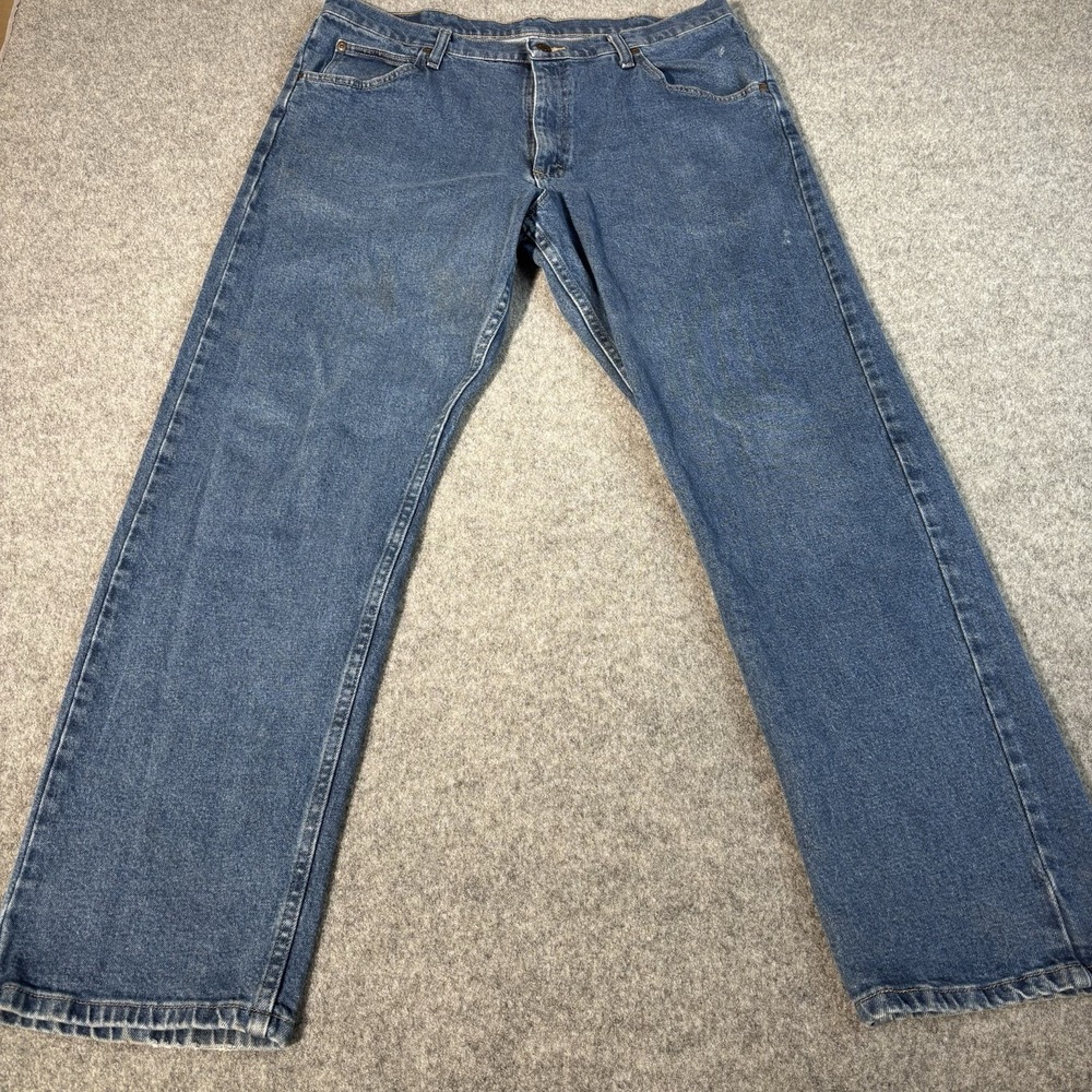 Wrangler Jeans Men's 36x32 (Fits 36x30) Straight Leg Medium Wash Denim Work Blue